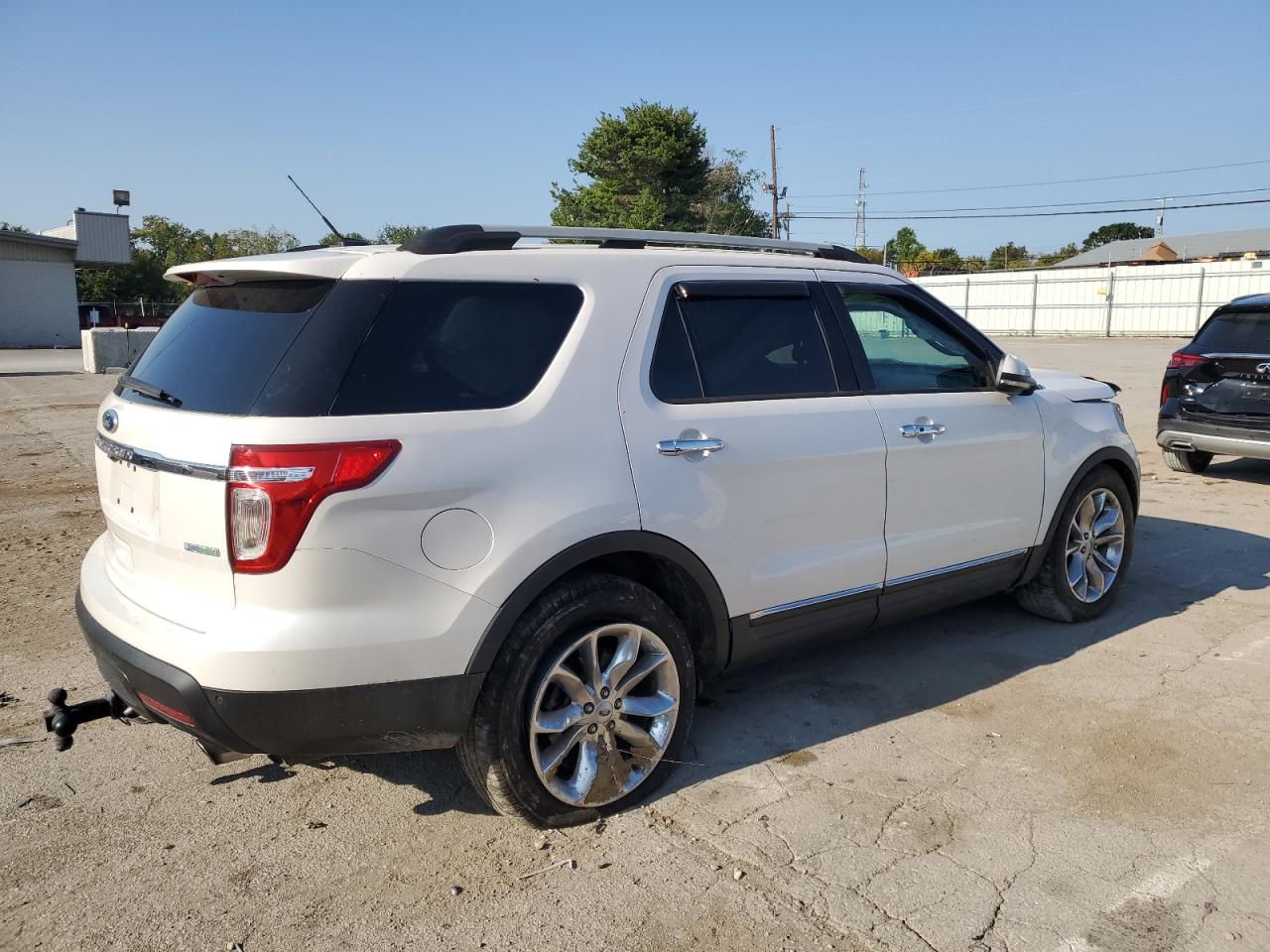 Image 3 of 2012 FORD EXPLORER LIMITED 2012 with VIN 1FMHK7F97CGA69156