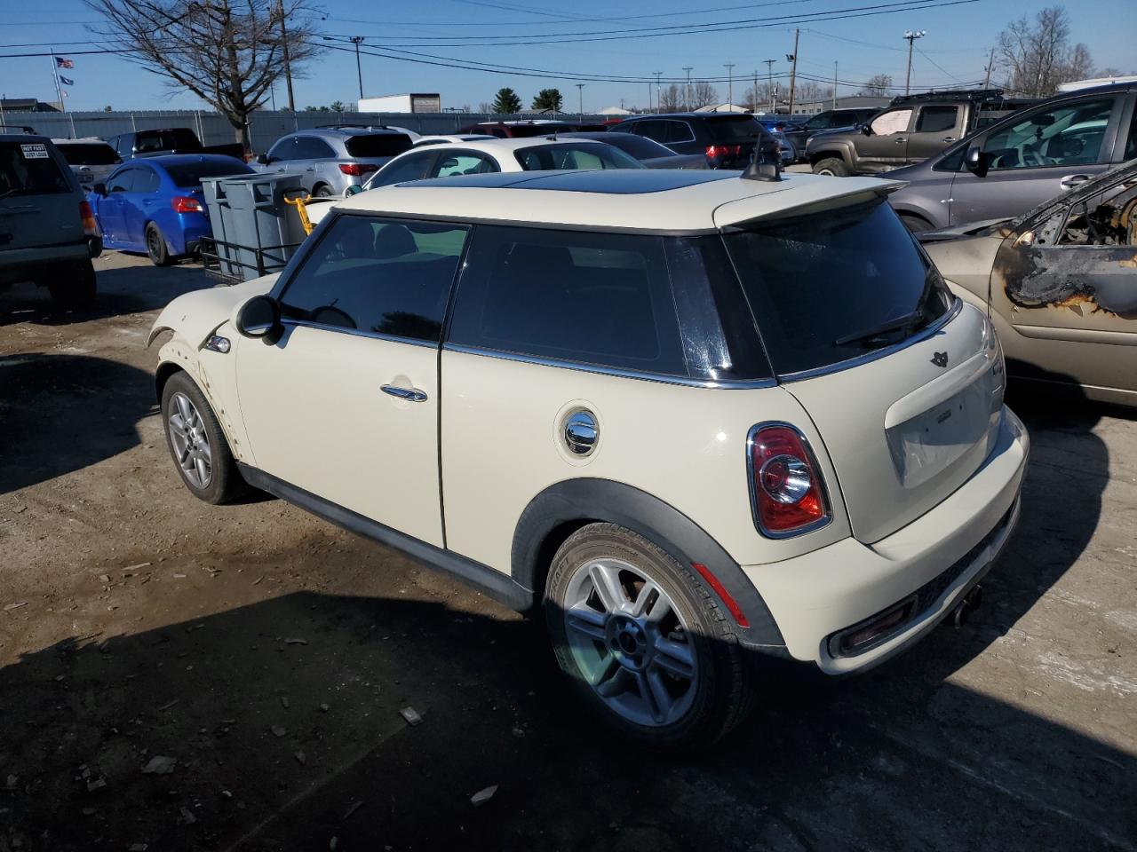 Image 2 of 2012 MINI COOPER S 2012 with VIN WMWSV3C54CTY18088