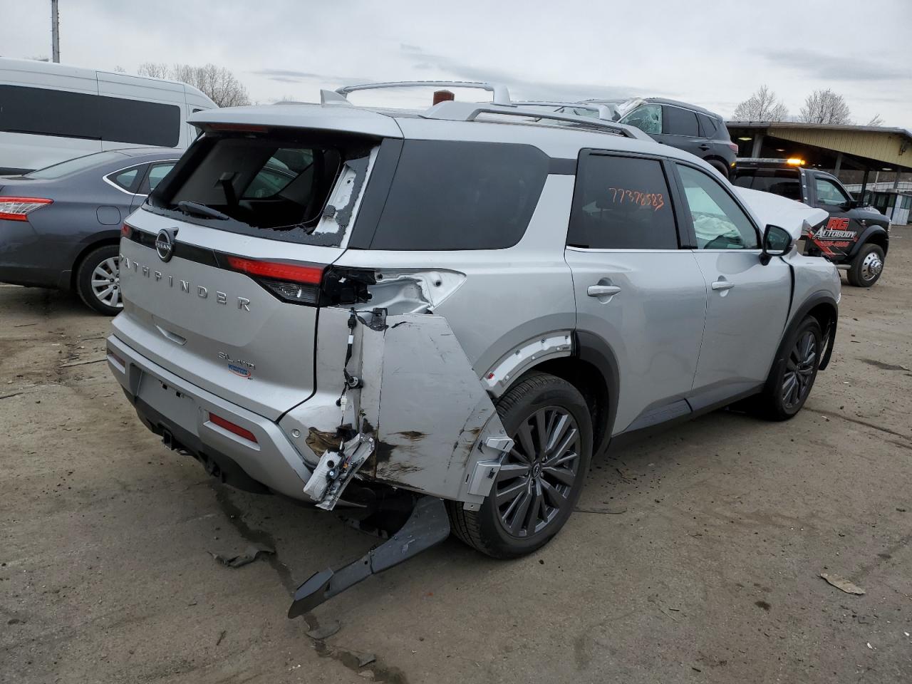 Image 3 of 2024 NISSAN PATHFINDER SL 2024 with VIN 5N1DR3CD0RC206739