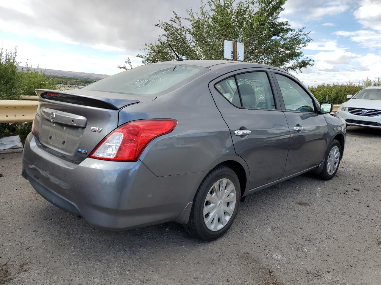 Изображение 3 2016 NISSAN VERSA S 2016 с VIN 3N1CN7AP9GL837770