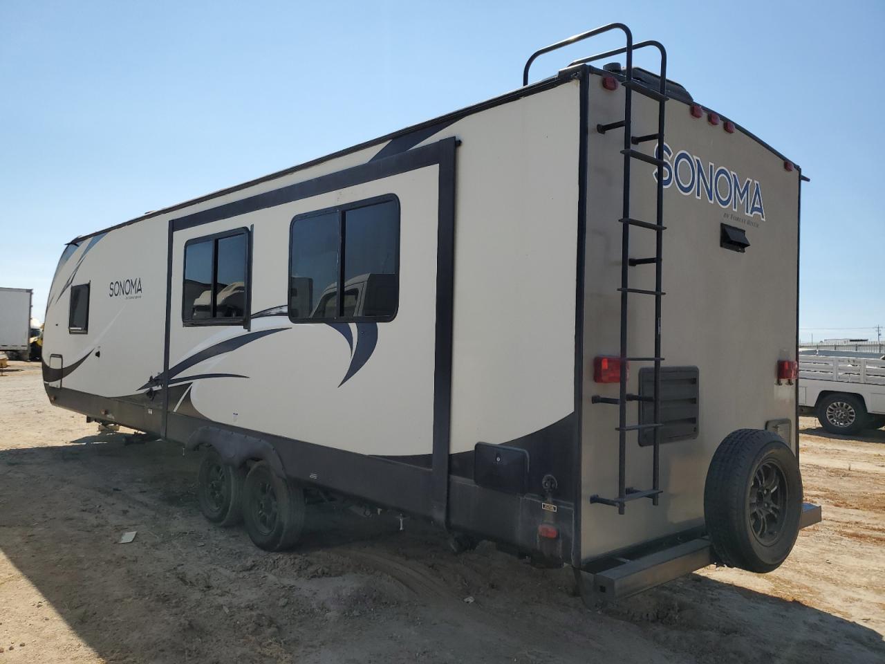 Image 3 of 2017 WILDWOOD SONOMA 2017 with VIN 4X4TSKD27HE080629