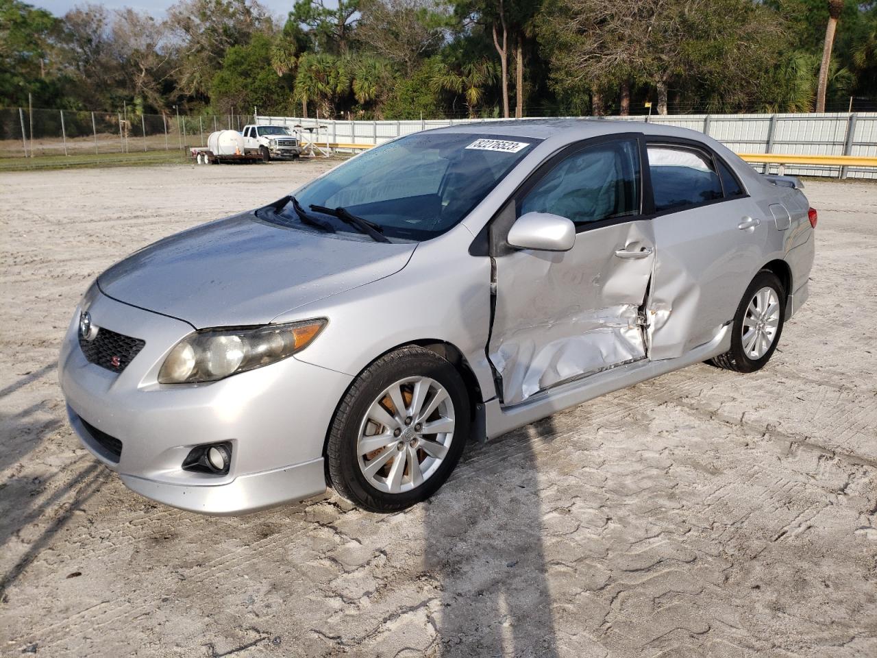 Image 1 of 2010 TOYOTA COROLLA BASE 2010 with VIN 2T1BU4EEXAC508198