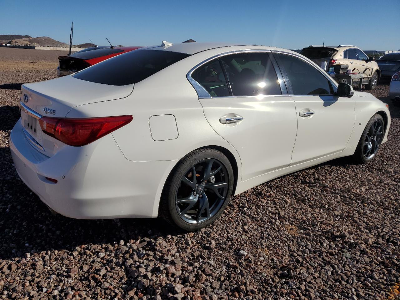 Obraz 3 z 2015 INFINITI Q50 BASE 2015 z VIN JN1BV7AP2FM331567
