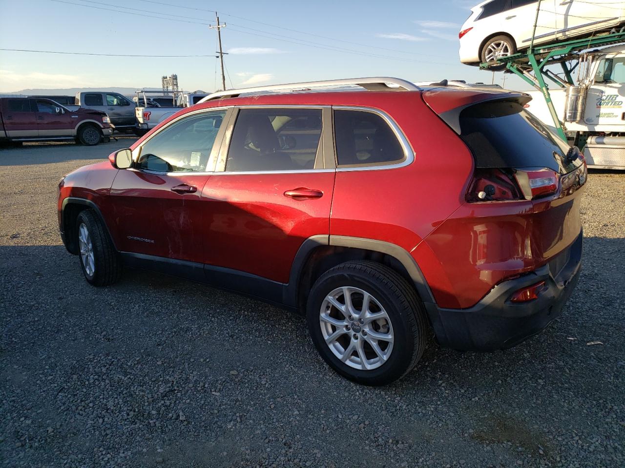 Image 2 of 2014 JEEP CHEROKEE LATITUDE 2014 with VIN 1C4PJLCB4EW265583
