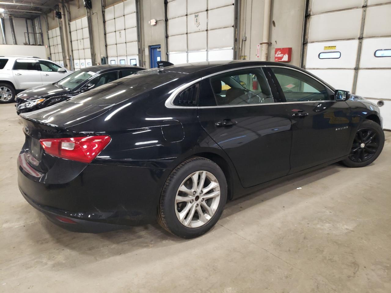 Изображение 3 2018 CHEVROLET MALIBU LT 2018 с VIN 1G1ZD5ST5JF252771