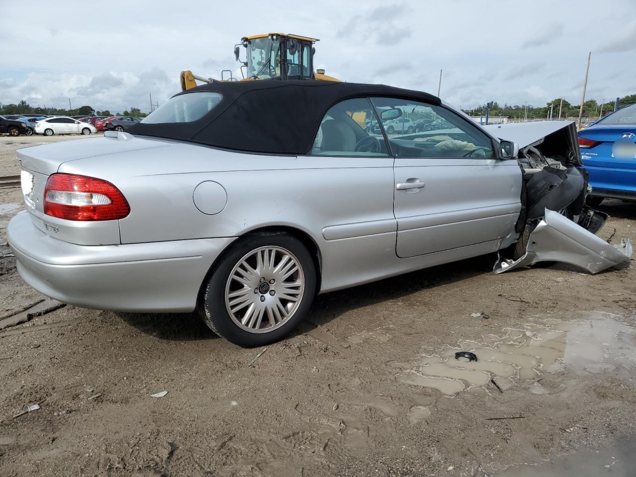 Obraz 3 z 2004 VOLVO C70 HPT 2004 z VIN YV1NC62D74J043020