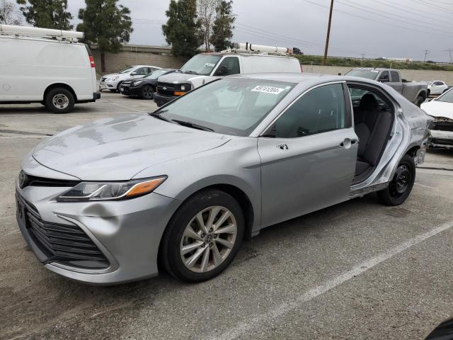 Obraz 1 z 2021 TOYOTA CAMRY LE 2021 z VIN 4T1C11AK9MU592928
