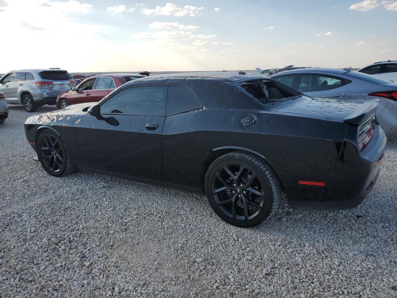 Изображение 2 2022 DODGE CHALLENGER GT 2022 с VIN 2C3CDZJG3NH206714