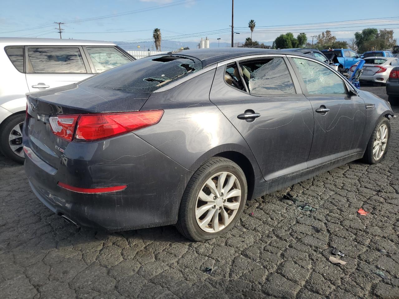Obraz 3 z 2015 KIA OPTIMA EX 2015 z VIN 5XXGN4A75FG468882