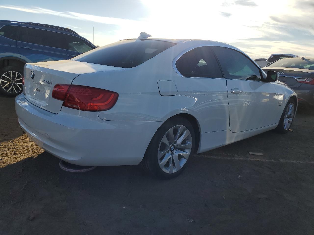 Изображение 3 2012 BMW 328 XI 2012 с VIN WBAKF3C57CE974420