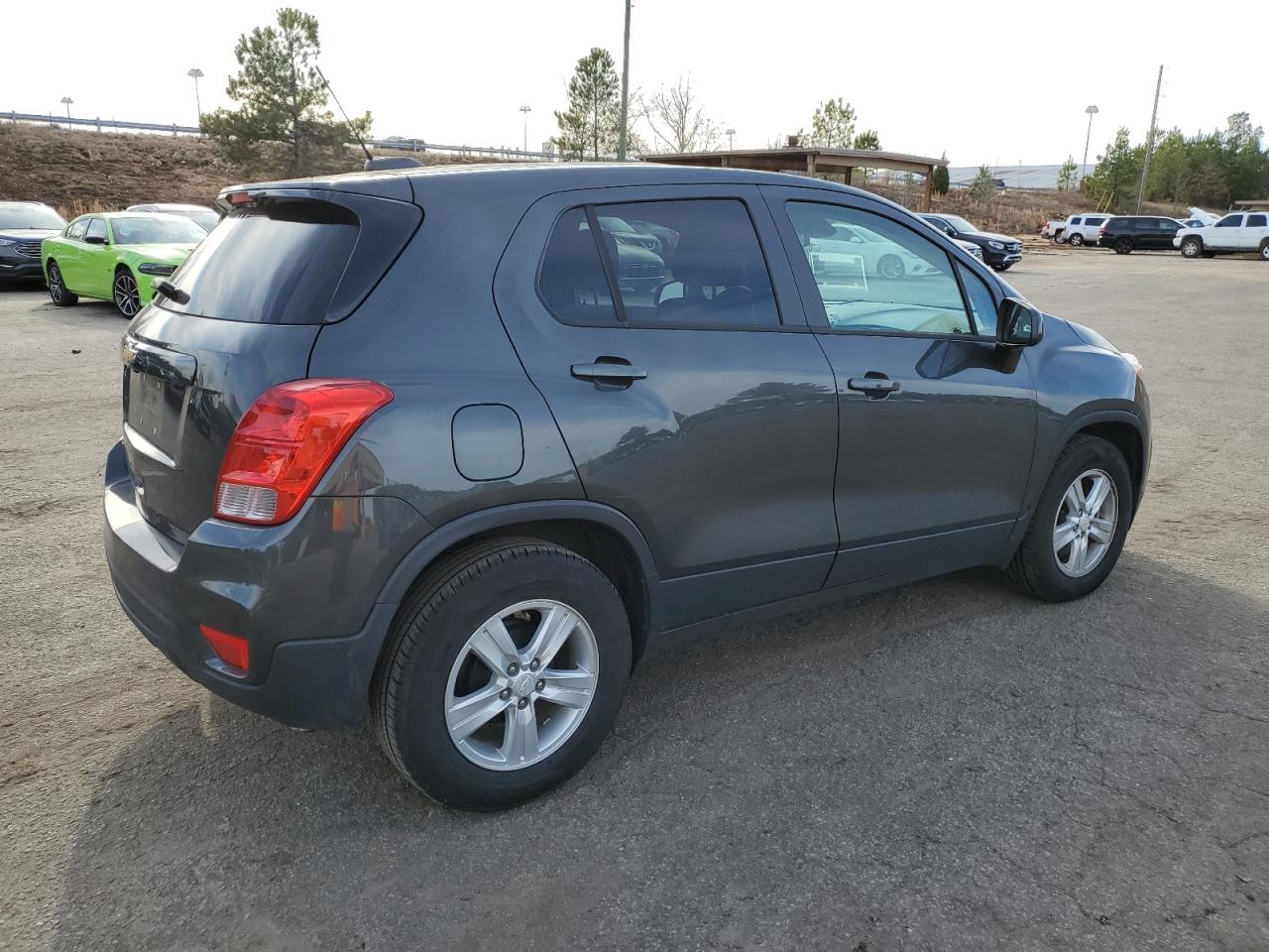 Obraz 3 z 2019 CHEVROLET TRAX LS 2019 z VIN 3GNCJKSB2KL379312