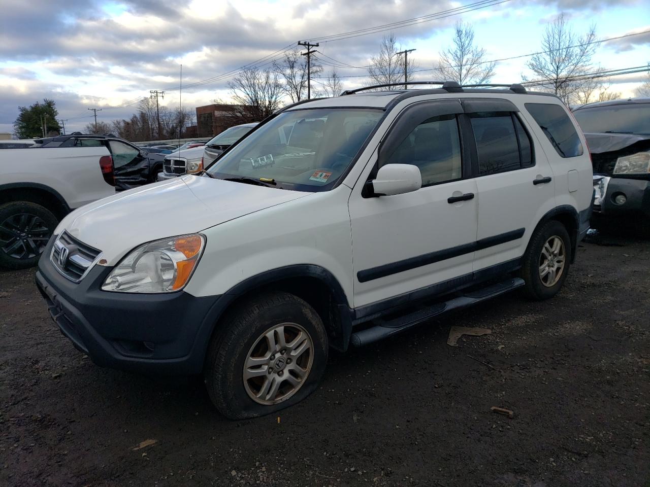 Image 1 of 2002 HONDA CR-V EX 2002 with VIN JHLRD78872C024752