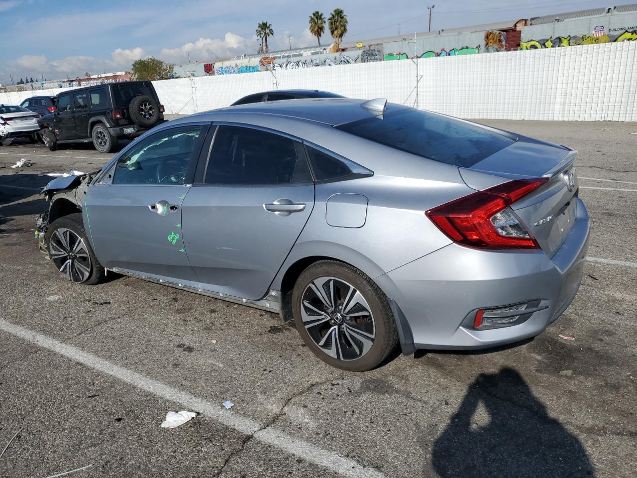 Изображение 2 2016 HONDA CIVIC EX 2016 с VIN 19XFC1F3XGE222880