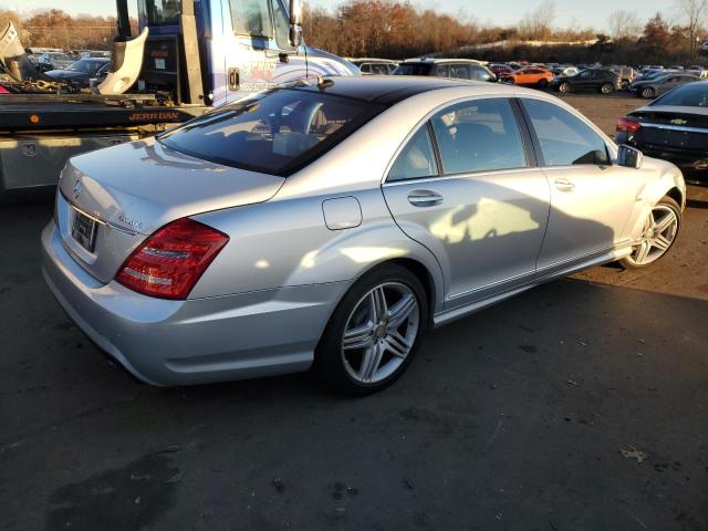 Obraz 3 z 2012 MERCEDES-BENZ S 550 4MATIC 2012 z VIN WDDNG9EB5CA457794