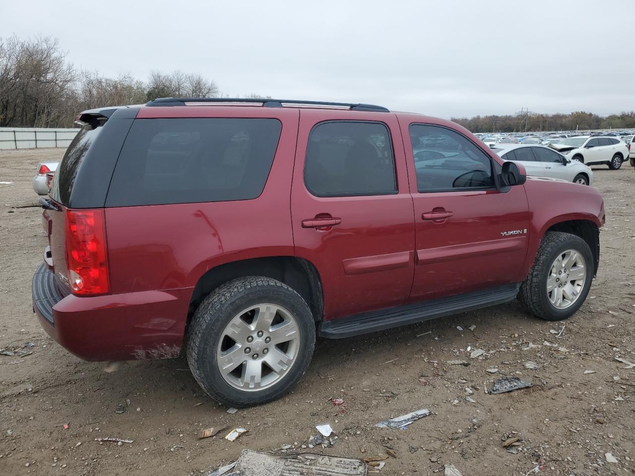 Image 3 of 2009 GMC YUKON SLE 2009 with VIN 1GKFC23009R119981