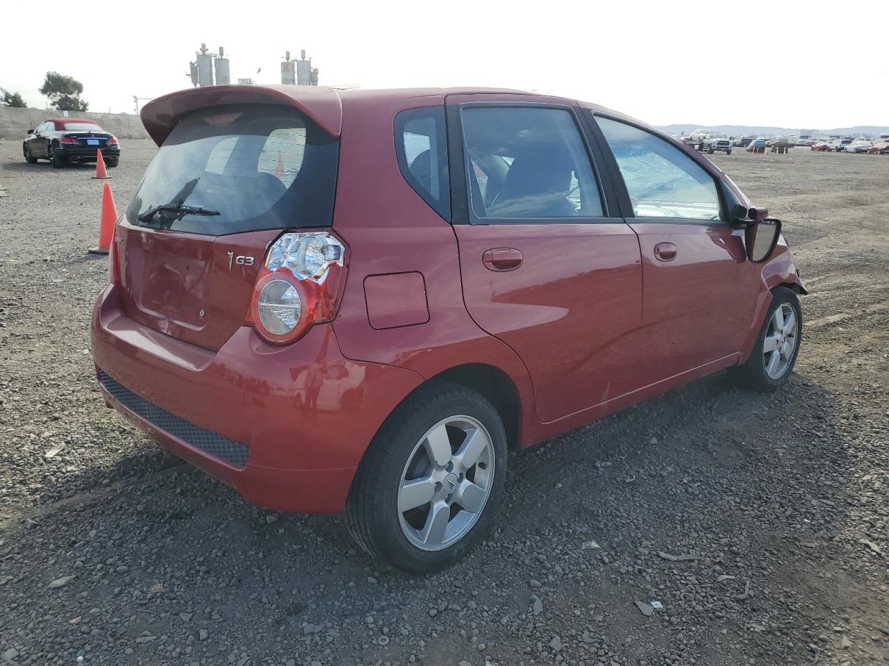Image 3 of 2009 PONTIAC G3  2009 with VIN KL2TD66E89B655812