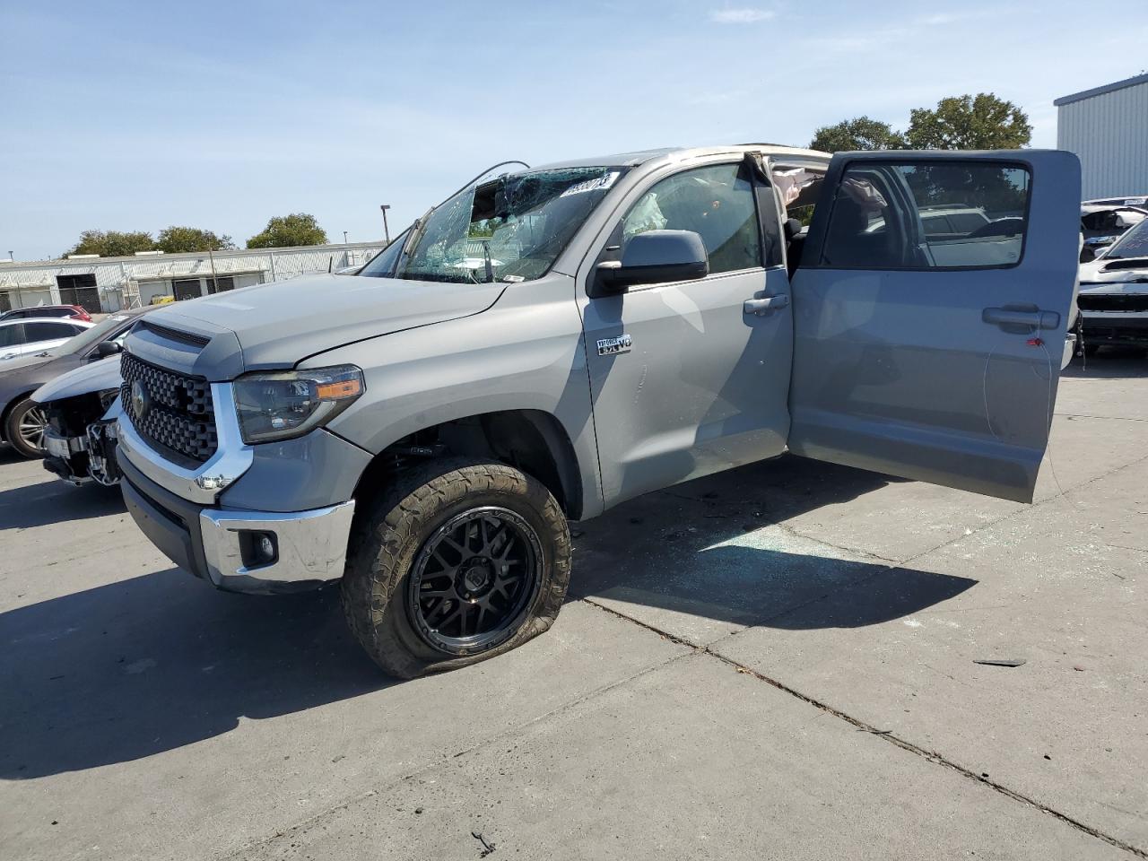 2019 TOYOTA TUNDRA CREWMAX SR5 2019 image