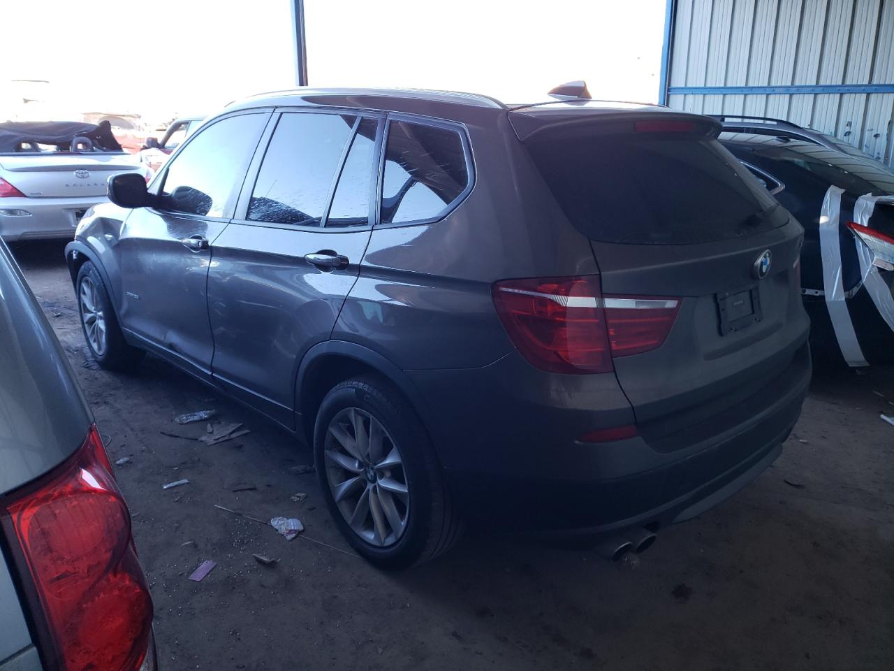 Obraz 2 z 2014 BMW X3 XDRIVE28I 2014 z VIN 5UXWX9C51E0D25279