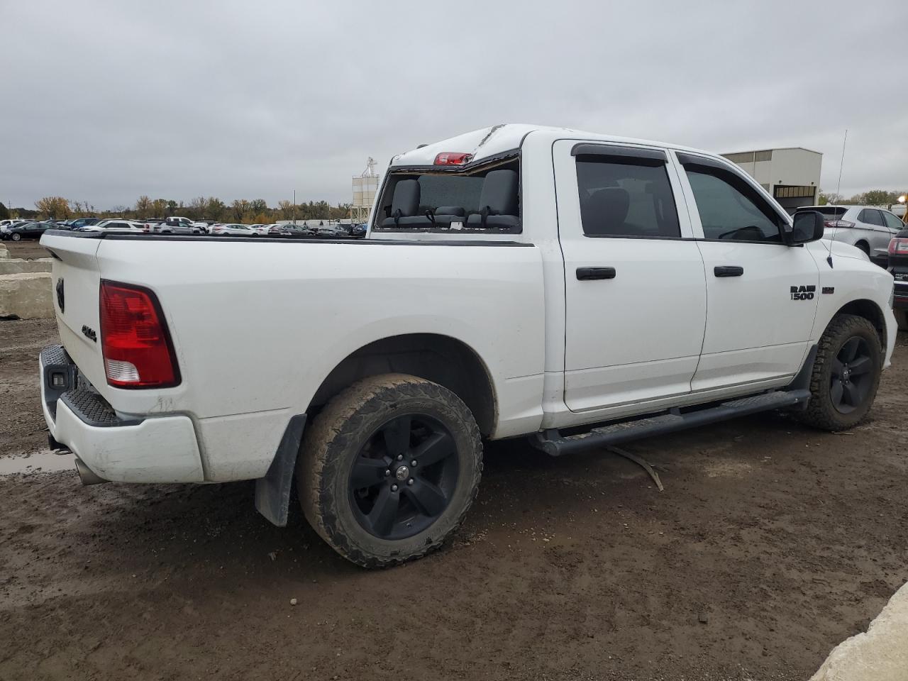 Image 3 of 2014 RAM 1500 ST 2014 with VIN 1C6RR7KT1ES467184