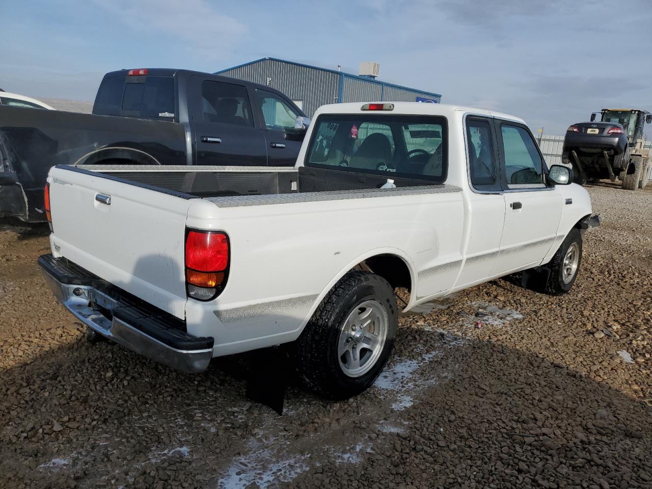Image 3 of 2000 MAZDA B3000 TROY LEE EDITION 2000 with VIN 4F4YR16V9YTM21749