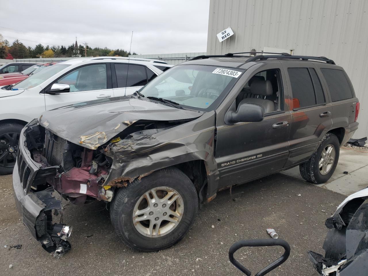 Image 1 of 2000 JEEP GRAND CHEROKEE LIMITED 2000 with VIN 1J4GW58N9YC342996