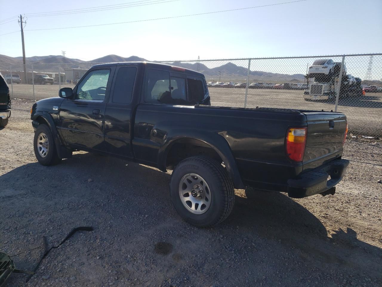 Изображение 2 2002 MAZDA B4000 CAB PLUS 2002 с VIN 4F4YR46E82TM04434