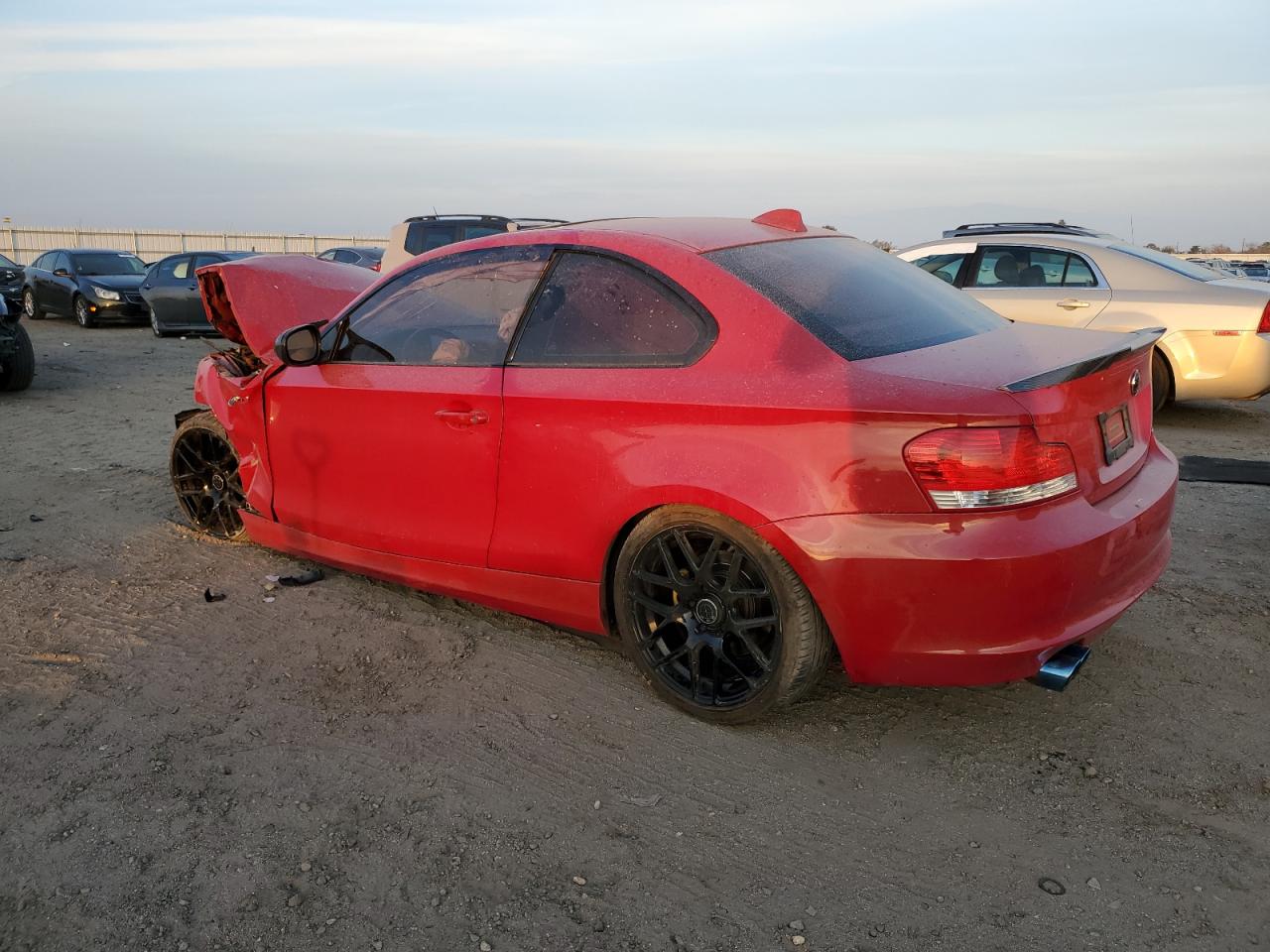 Изображение 2 2011 BMW 128 I 2011 с VIN WBAUP7C53BVK78908