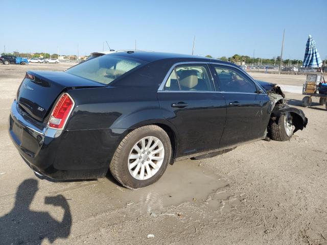 Изображение 3 2013 CHRYSLER 300  2013 с VIN 2C3CCAAG6DH659079