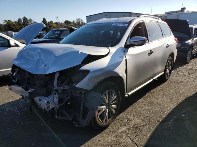 Obraz 1 z 2017 NISSAN PATHFINDER S 2017 z VIN 5N1DR2MN8HC622277