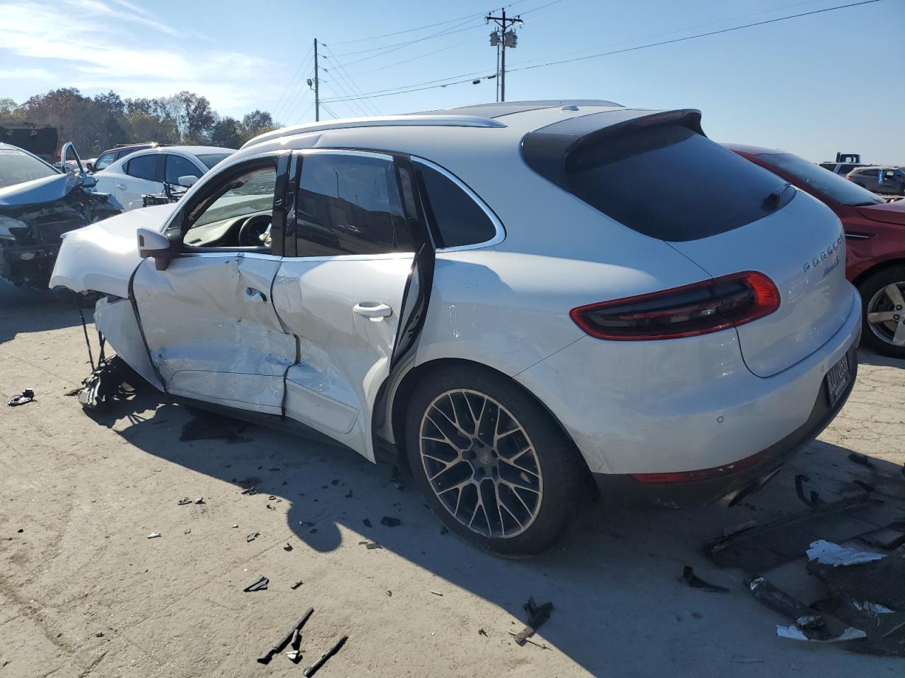 Image 2 of 2018 PORSCHE MACAN S 2018 with VIN WP1AB2A50JLB34963