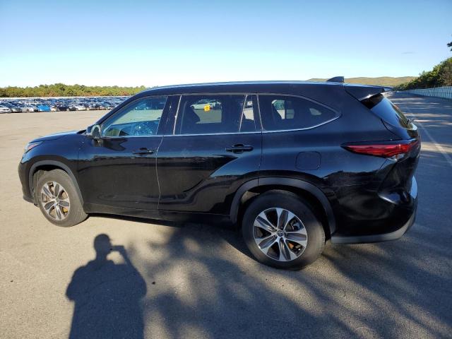 Изображение 2 2021 TOYOTA HIGHLANDER XLE 2021 с VIN 5TDGZRAH7MS065900