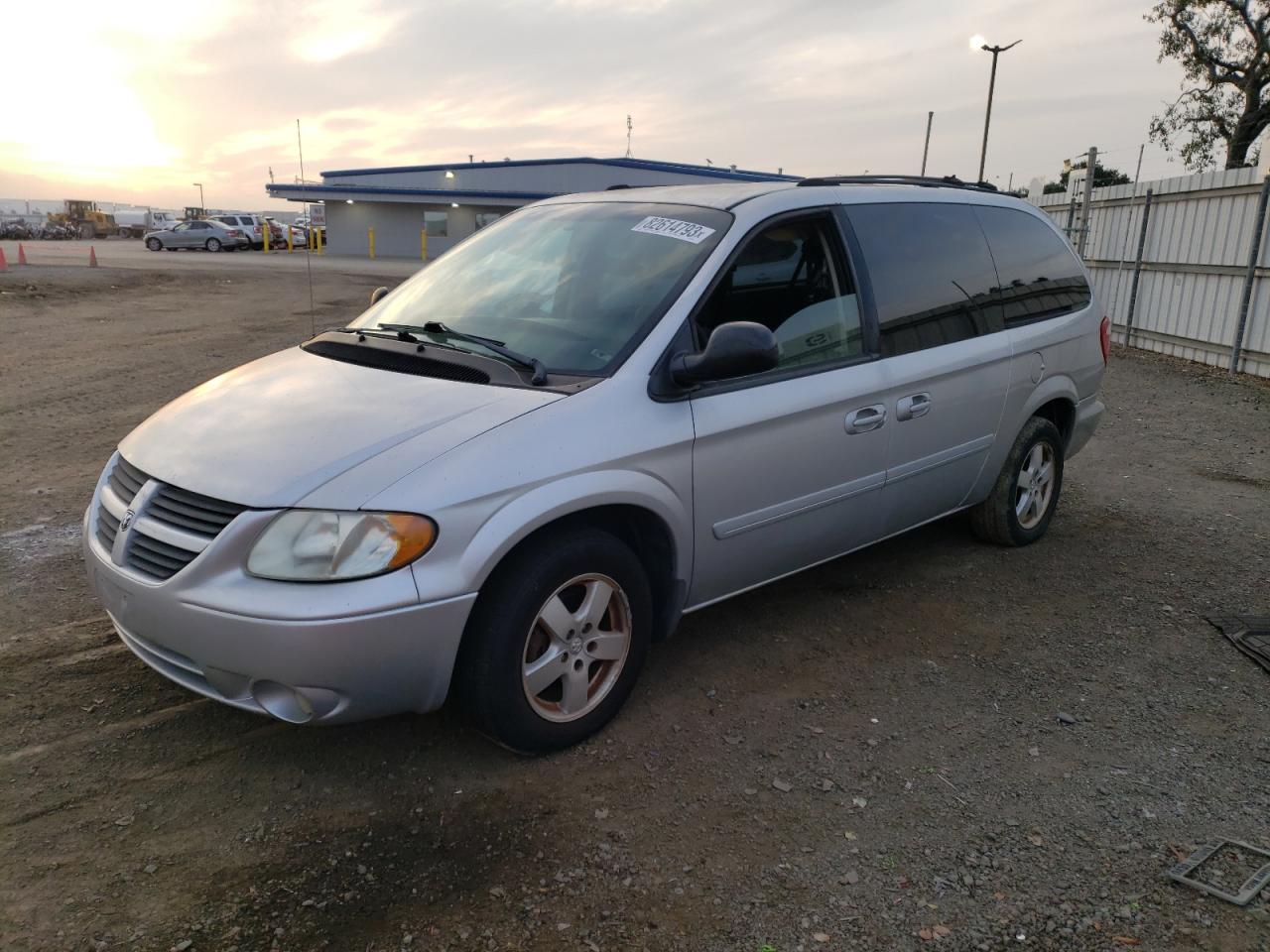 2005 DODGE GRAND CARAVAN SXT 2005 image