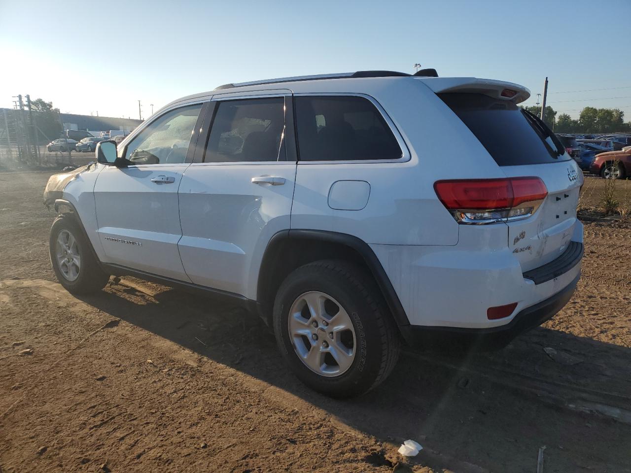Obraz 2 z 2014 JEEP GRAND CHEROKEE LAREDO 2014 z VIN 1C4RJFAG5EC421995