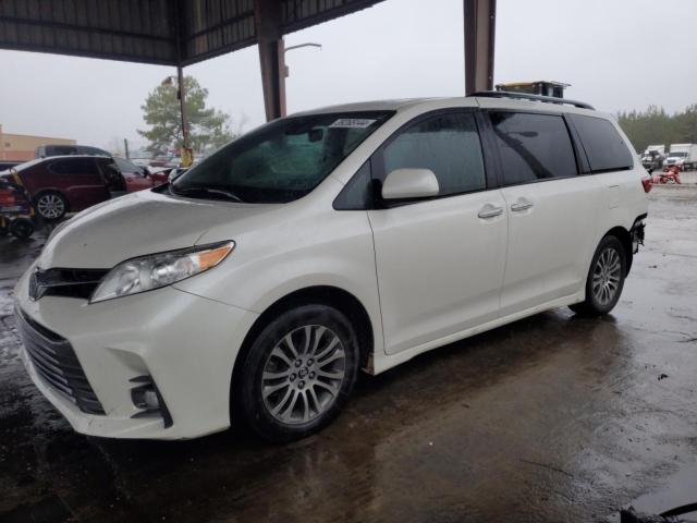 Obraz 1 z 2020 TOYOTA SIENNA XLE 2020 z VIN 5TDYZ3DC6LS025582