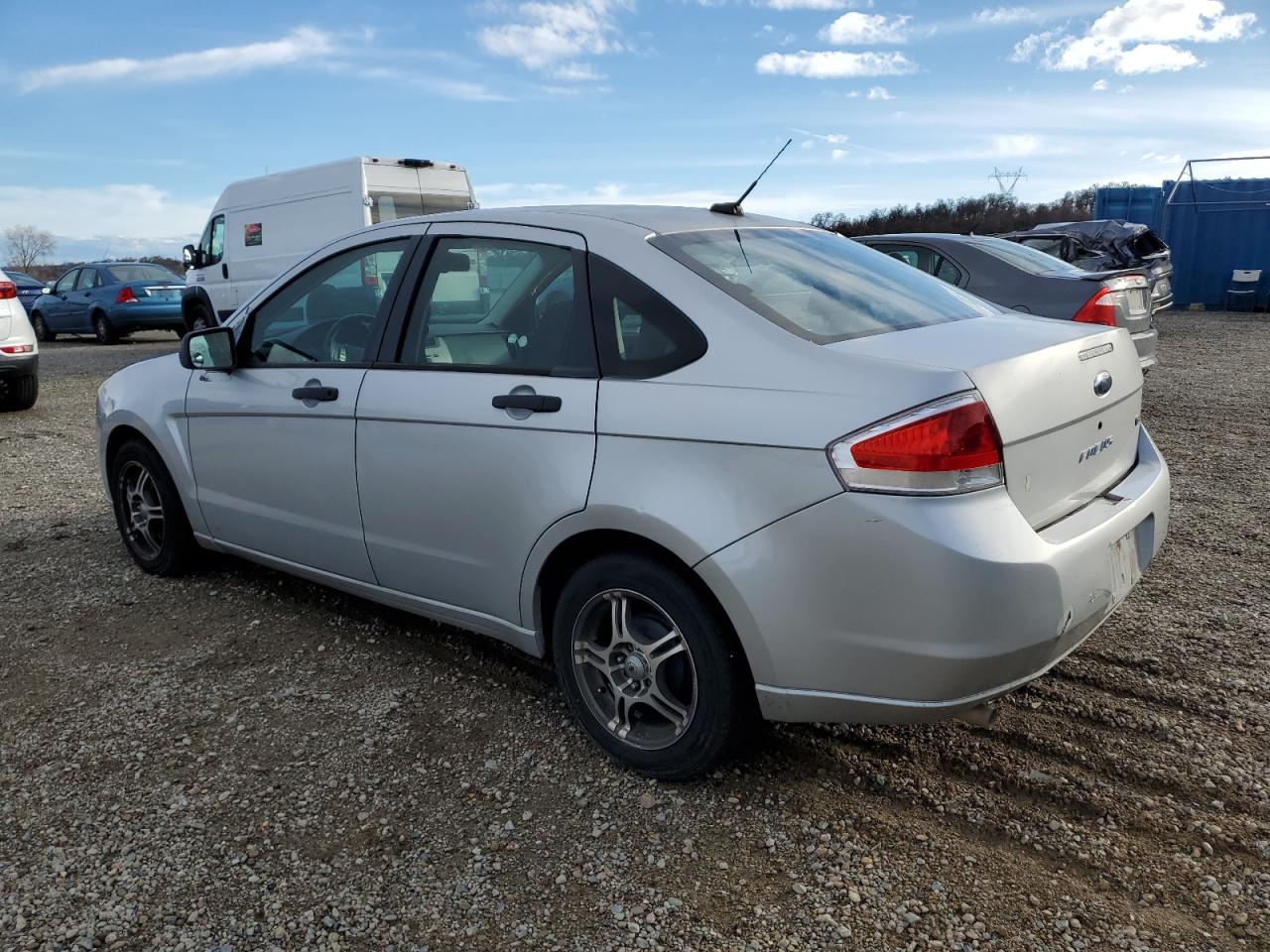 Obraz 2 z 2009 FORD FOCUS SE 2009 z VIN 1FAHP35N99W105592
