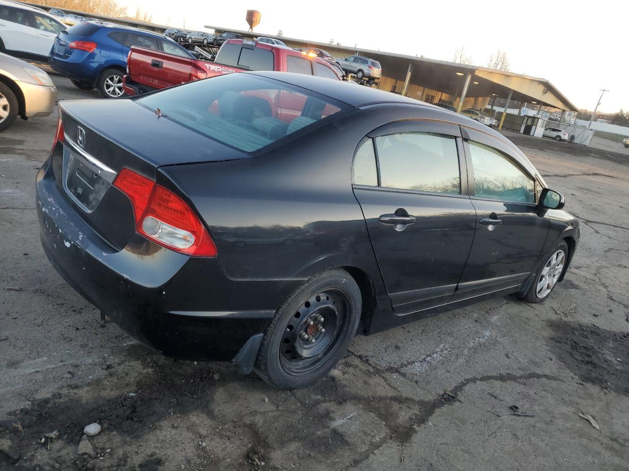 Image 3 of 2011 HONDA CIVIC LX 2011 with VIN 2HGFA1F55BH546910