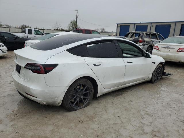Obraz 3 z 2021 TESLA MODEL 3  2021 z VIN 5YJ3E1EA6MF858800
