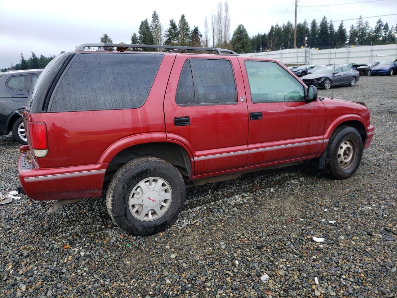 Image 3 of 1996 GMC JIMMY  1996 with VIN 1GKDT13W5T2513417