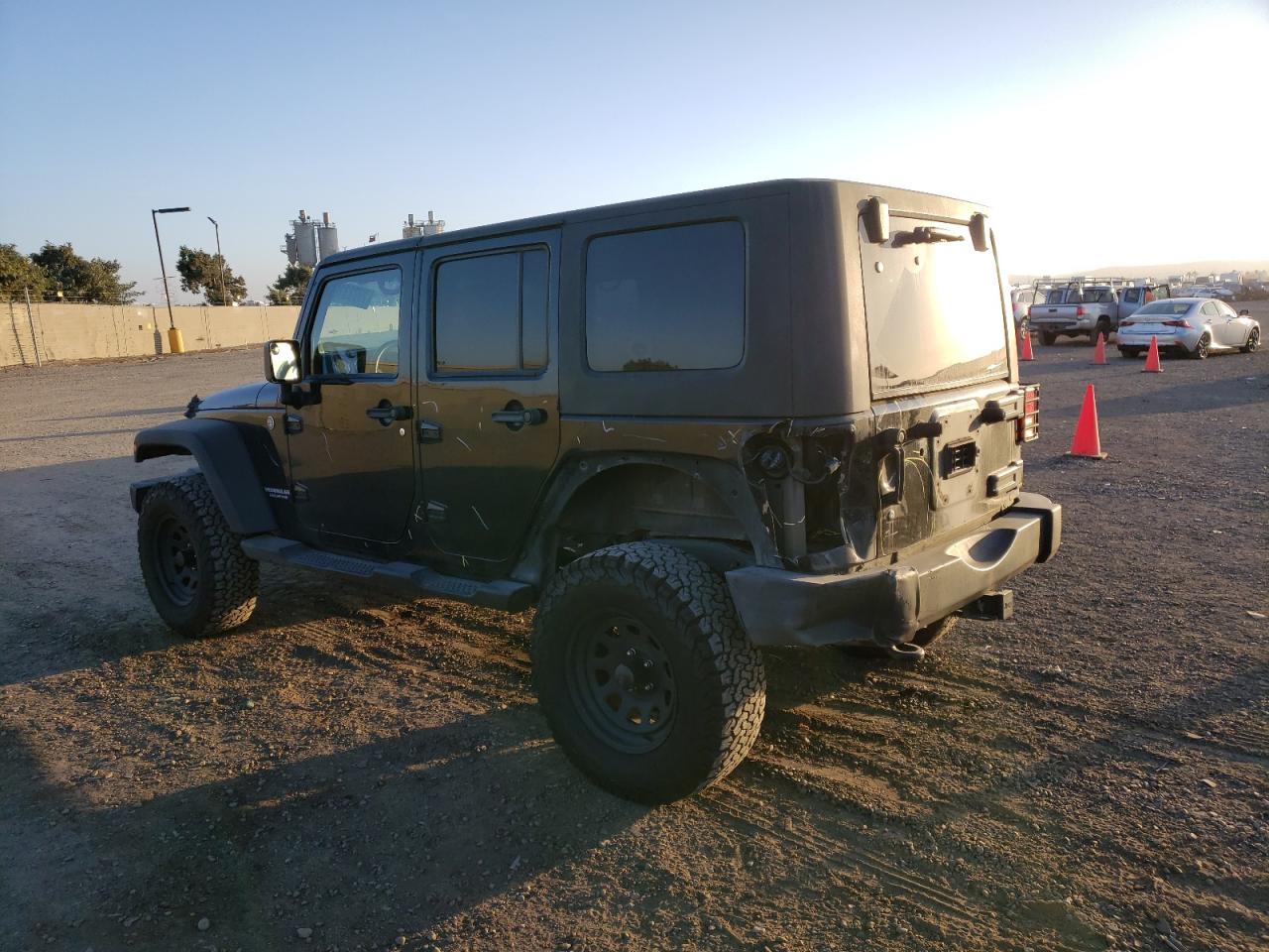 Image 2 of 2013 JEEP WRANGLER UNLIMITED SPORT 2013 with VIN 1C4HJWDG6DL620642