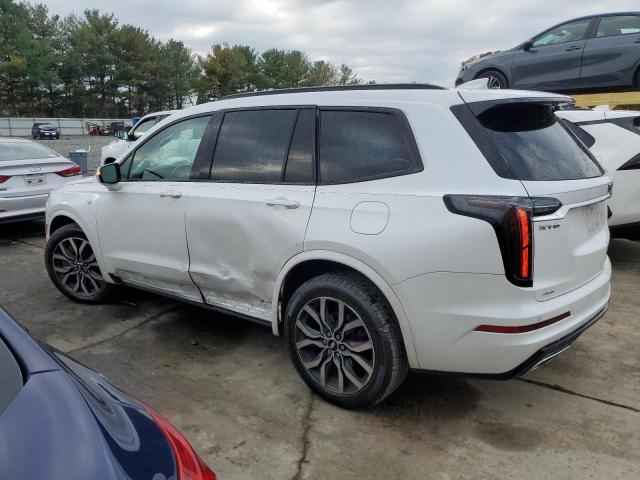 Изображение 2 2022 CADILLAC XT6 SPORT 2022 с VIN 1GYKPGRS1NZ176635