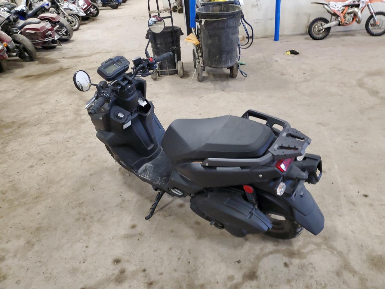 Image 3 of Yamaha Yw125 2022 with VIN RKRSEH9Y7NA002856