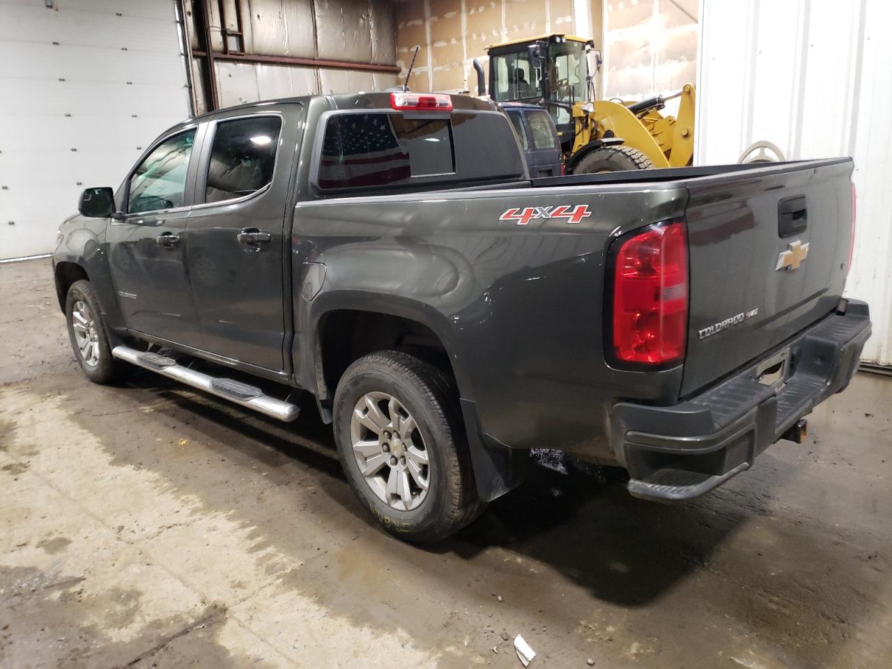 Image 2 of 2018 CHEVROLET COLORADO LT 2018 with VIN 1GCGTCEN7J1110387