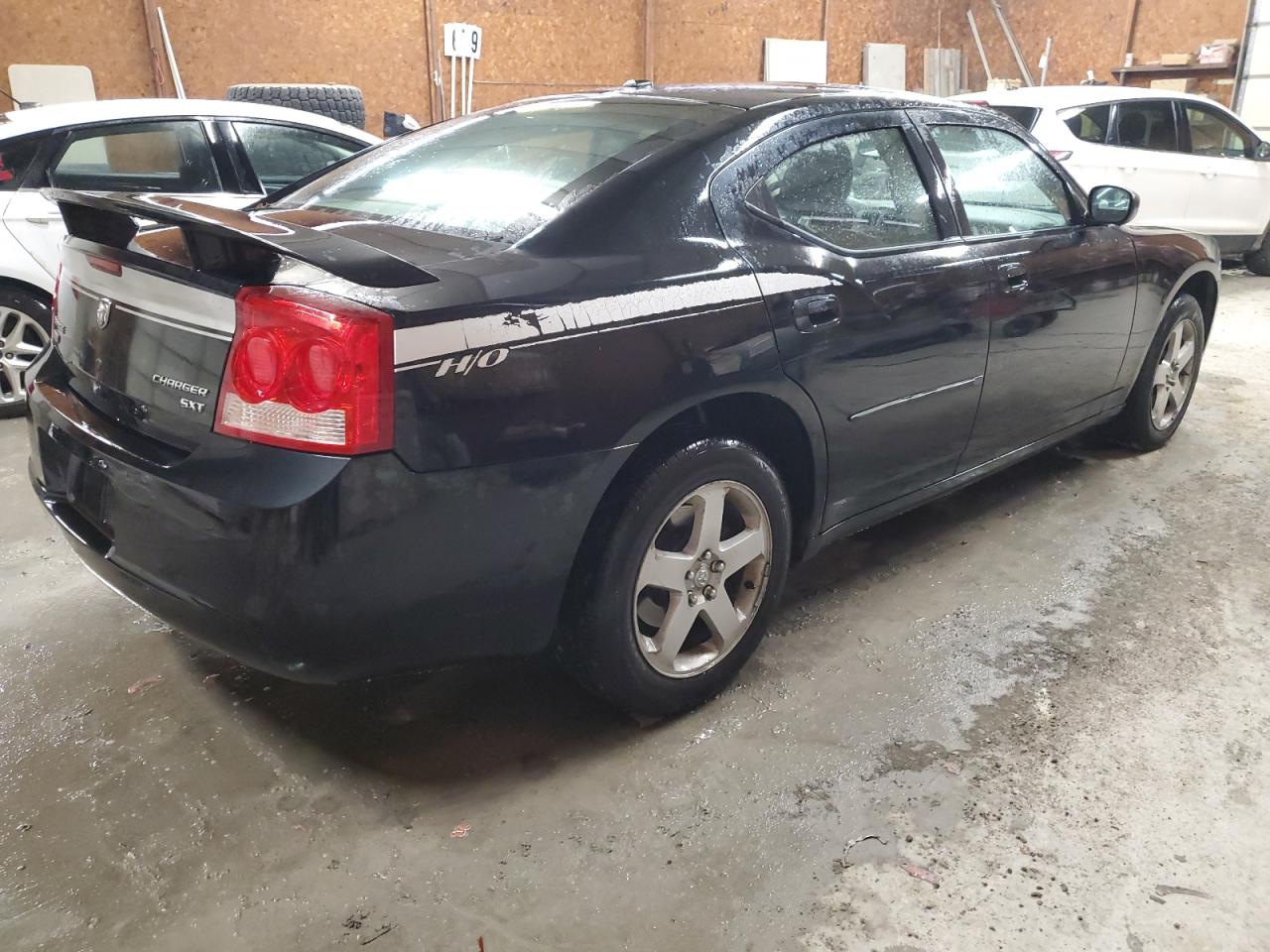 Изображение 3 2010 DODGE CHARGER SXT 2010 с VIN 2B3CK3CV9AH144046