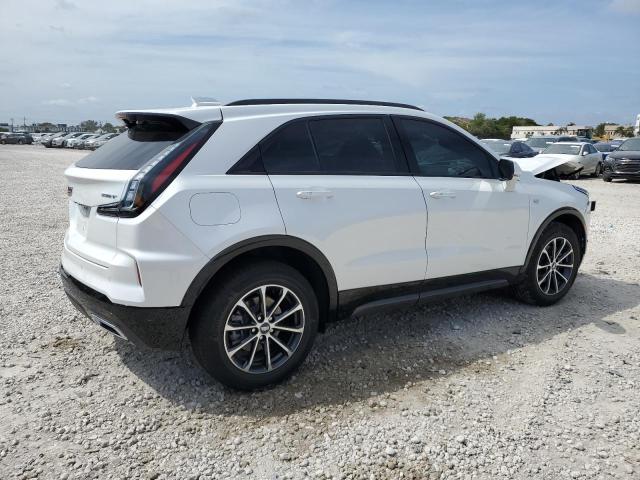 Изображение 3 2024 CADILLAC XT4 SPORT 2024 с VIN 1GYFZER44RF145453