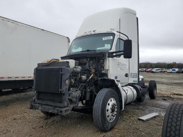 Image 2 of 2018 KENWORTH CONSTRUCTION T680 2018 with VIN 1XKYDP9X8JJ217344