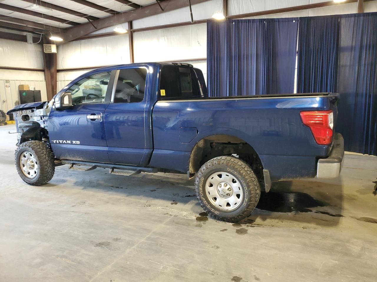 Obraz 2 z 2018 NISSAN TITAN XD S 2018 z VIN 1N6AA1C32JN512616