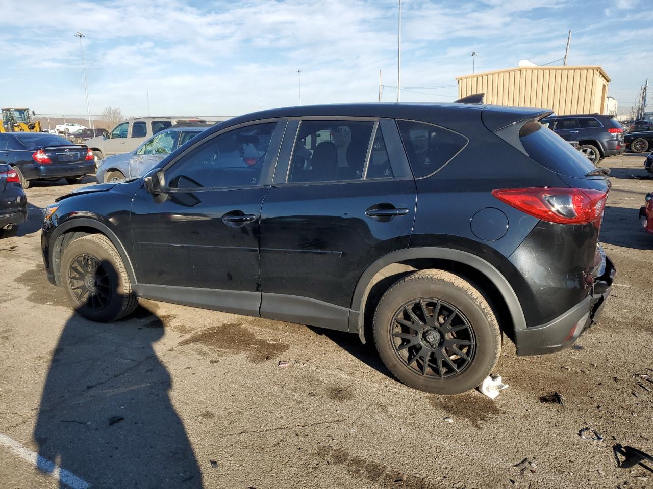 Image 2 of 2016 MAZDA CX-5 TOURING 2016 with VIN JM3KE4CY8G0637643