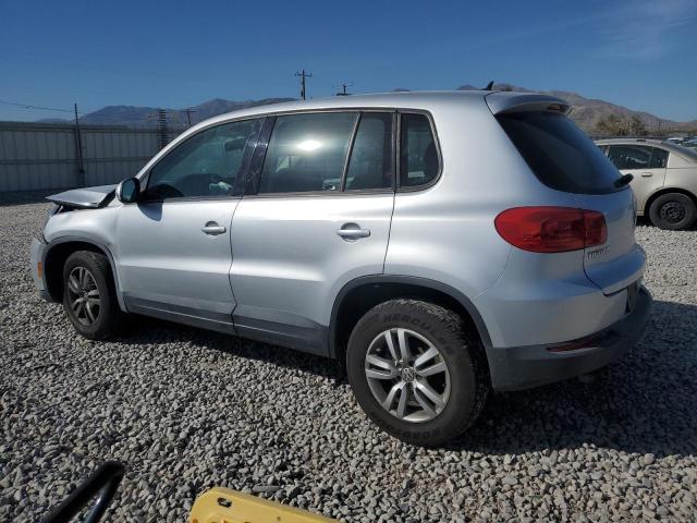 Obraz 2 z 2013 VOLKSWAGEN TIGUAN S 2013 z VIN WVGAV7AX4DW544526