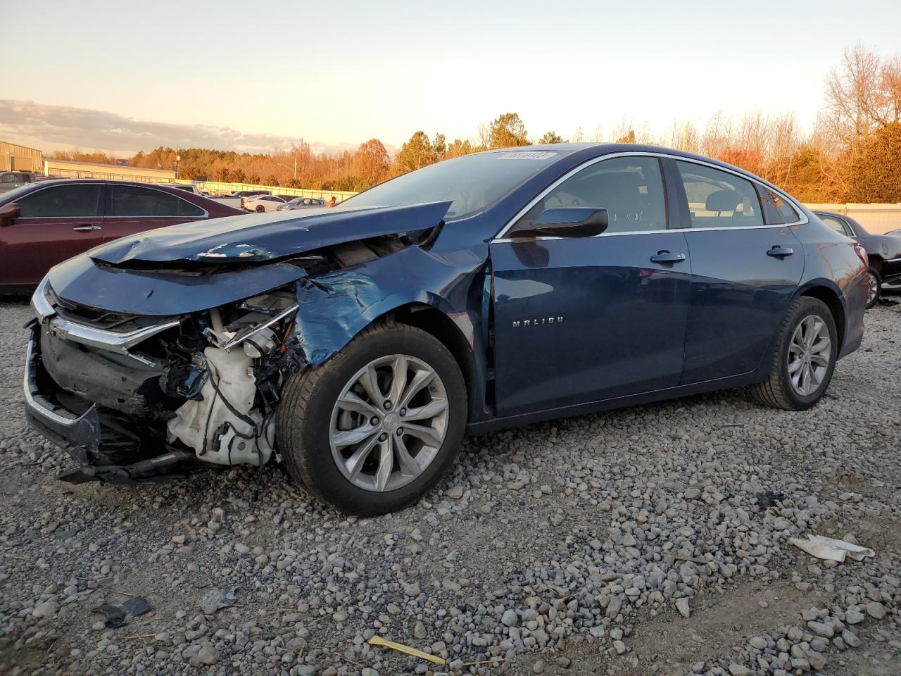Image 1 of 2019 CHEVROLET MALIBU LT 2019 with VIN 1G1ZD5ST0KF177947