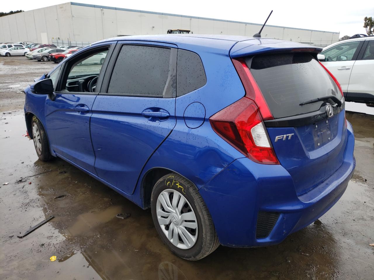 Image 2 of 2016 HONDA FIT LX 2016 with VIN JHMGK5H51GX002765